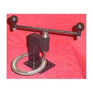 Valley Shoe Tapper with Bolt Down